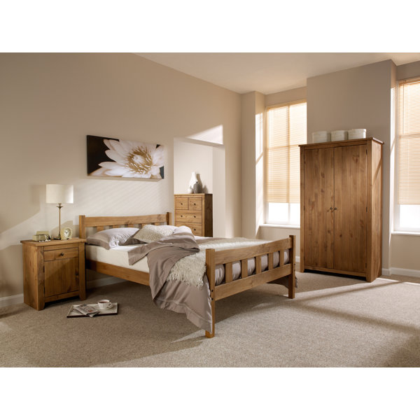 Three piece on sale bedroom set